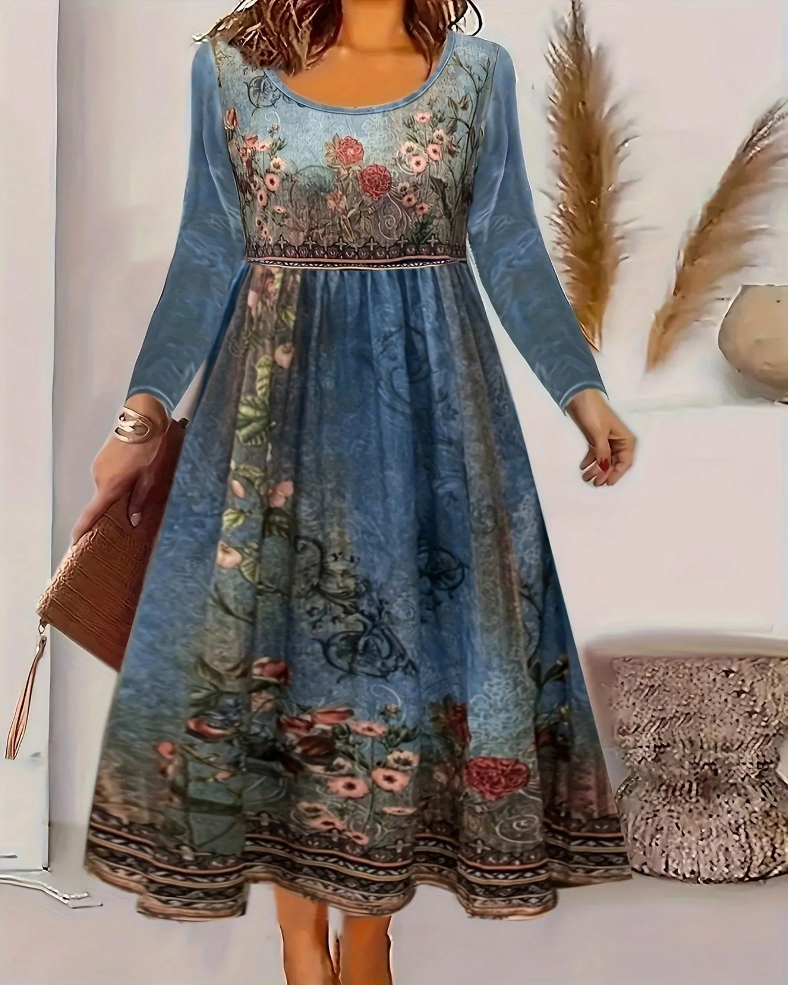 Celeste – Effortless Floral Print Midi Dress with Long Sleeves