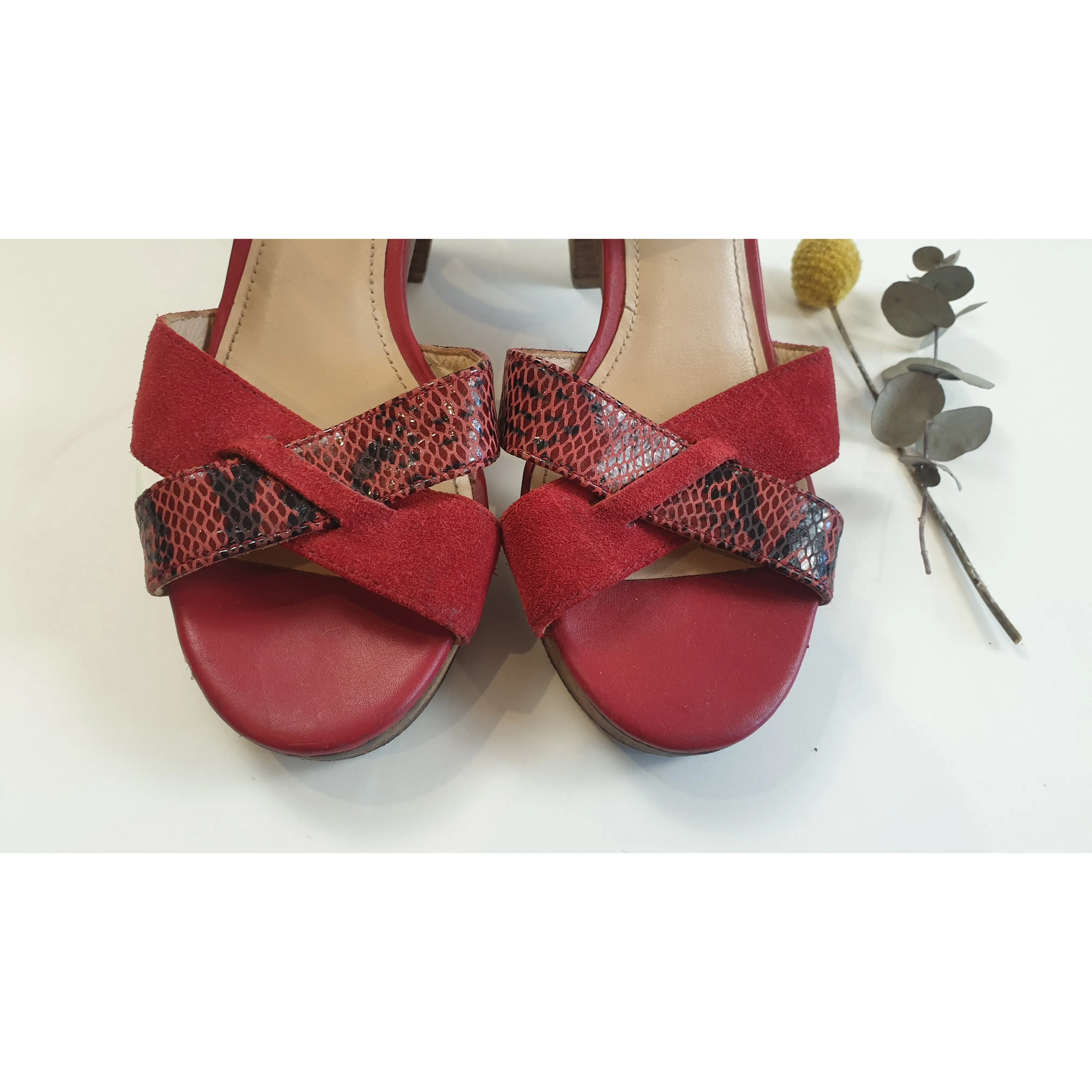 Mimco red leather strappy sandals with wooden heel size 37