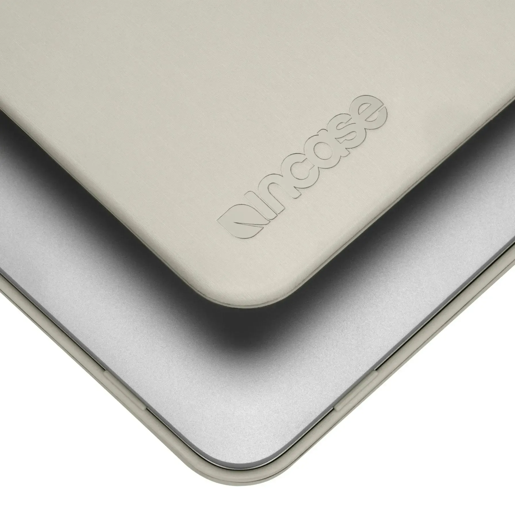 Textured Hardshell in D3 Horizontal Brush for 13" MacBook Pro (2020)