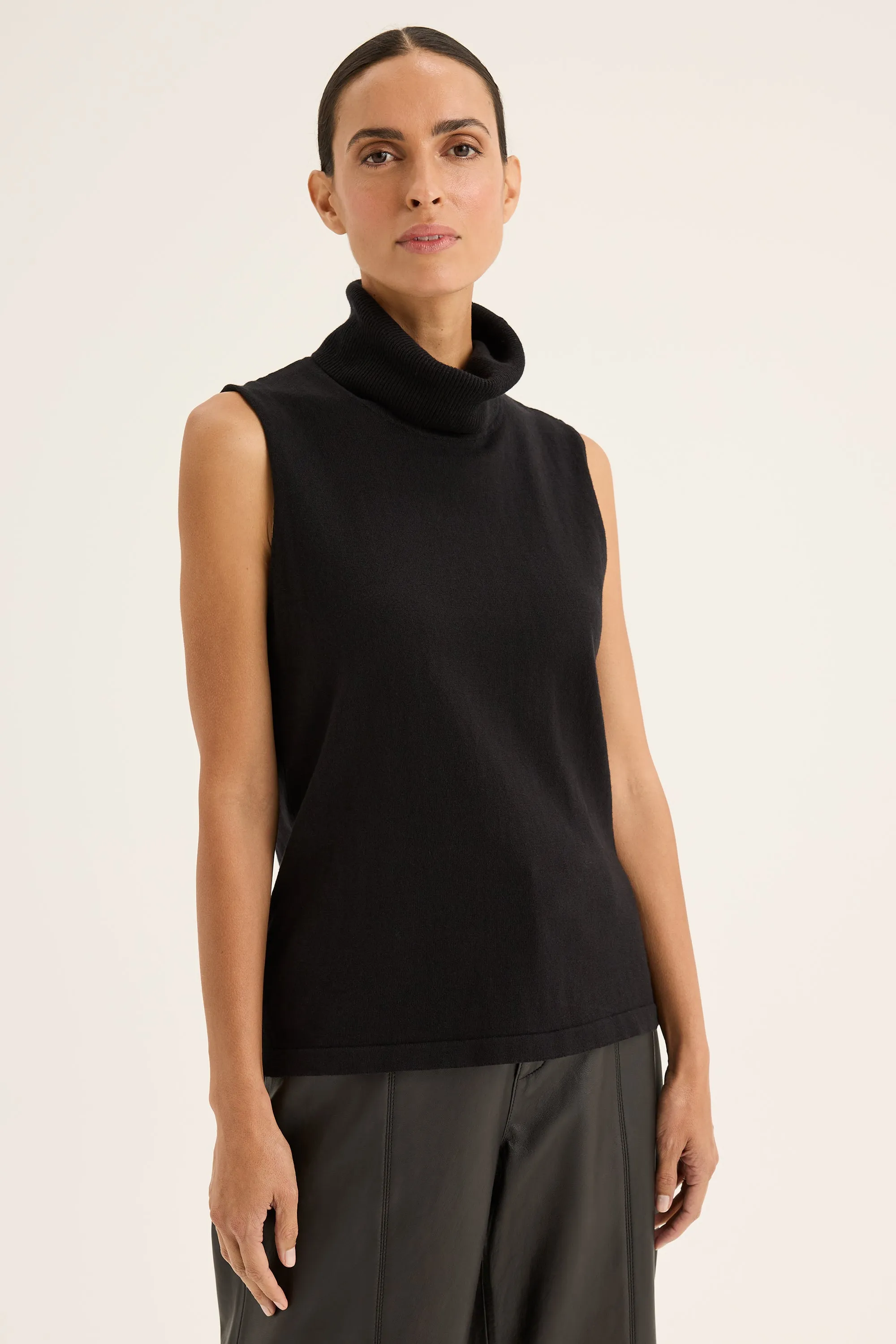 tranquil knit vest (ytwn7677)